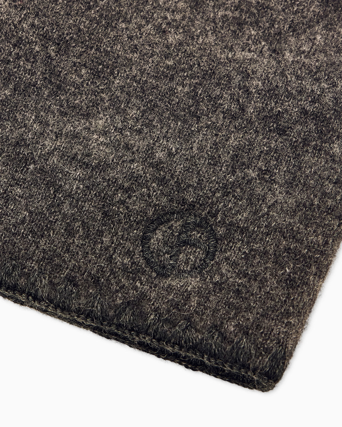 Beanie hat in cashmere