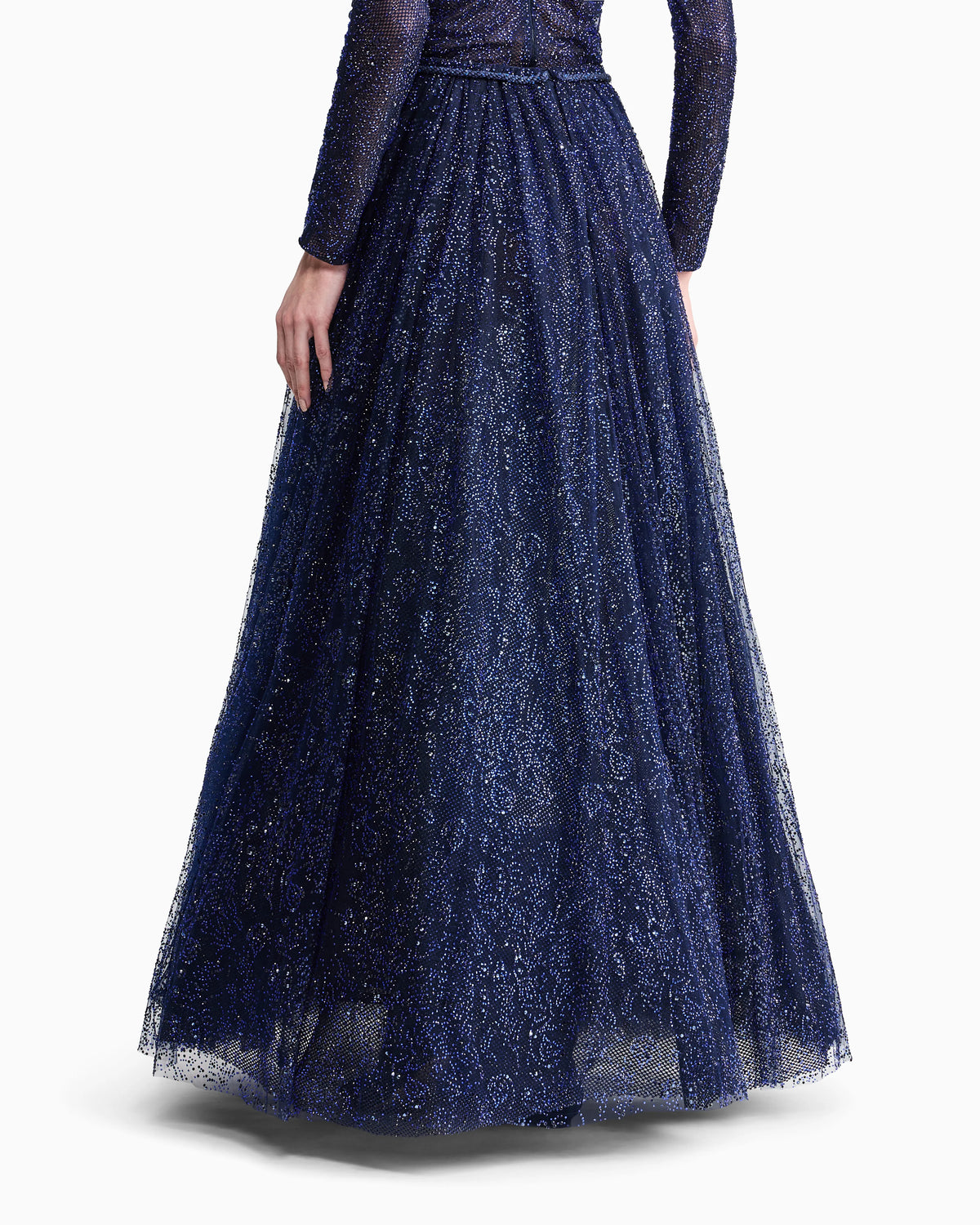 Long skirt in tulle and rhinestones