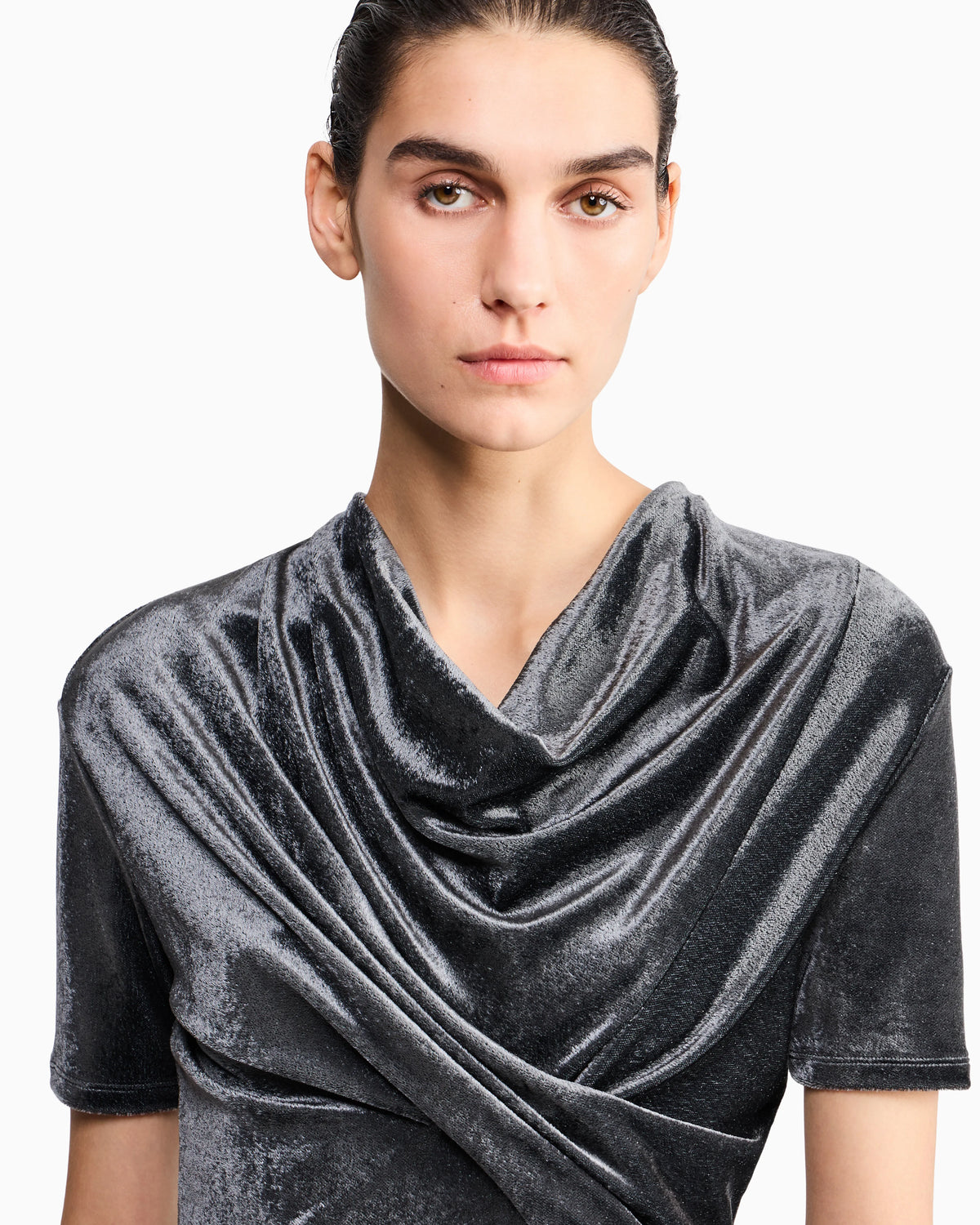 Jumper slim-fit T-shirt in viscose chenille front draping