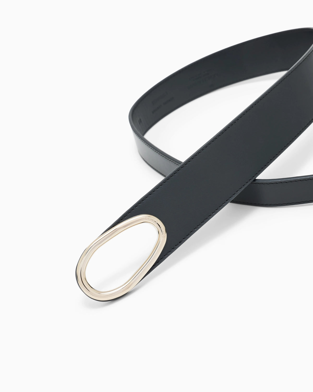 Fashion belt in polished leather