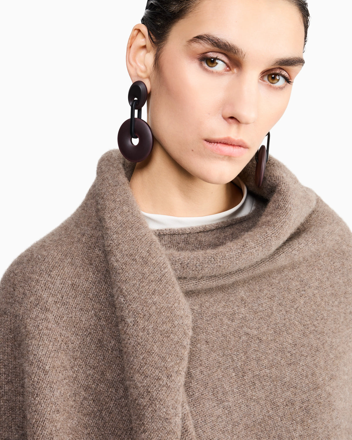 Asymmetrical cashmere cardigan with draped collar