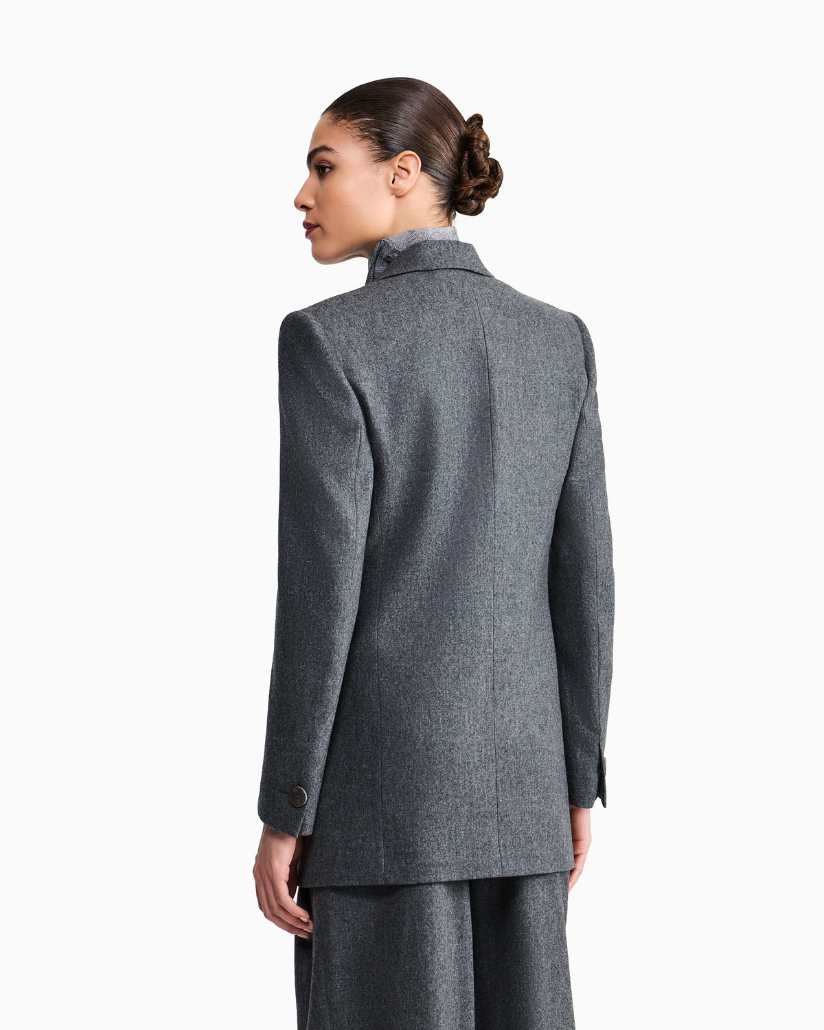 Double-breasted jacket in virgin wool flannel and cashmere