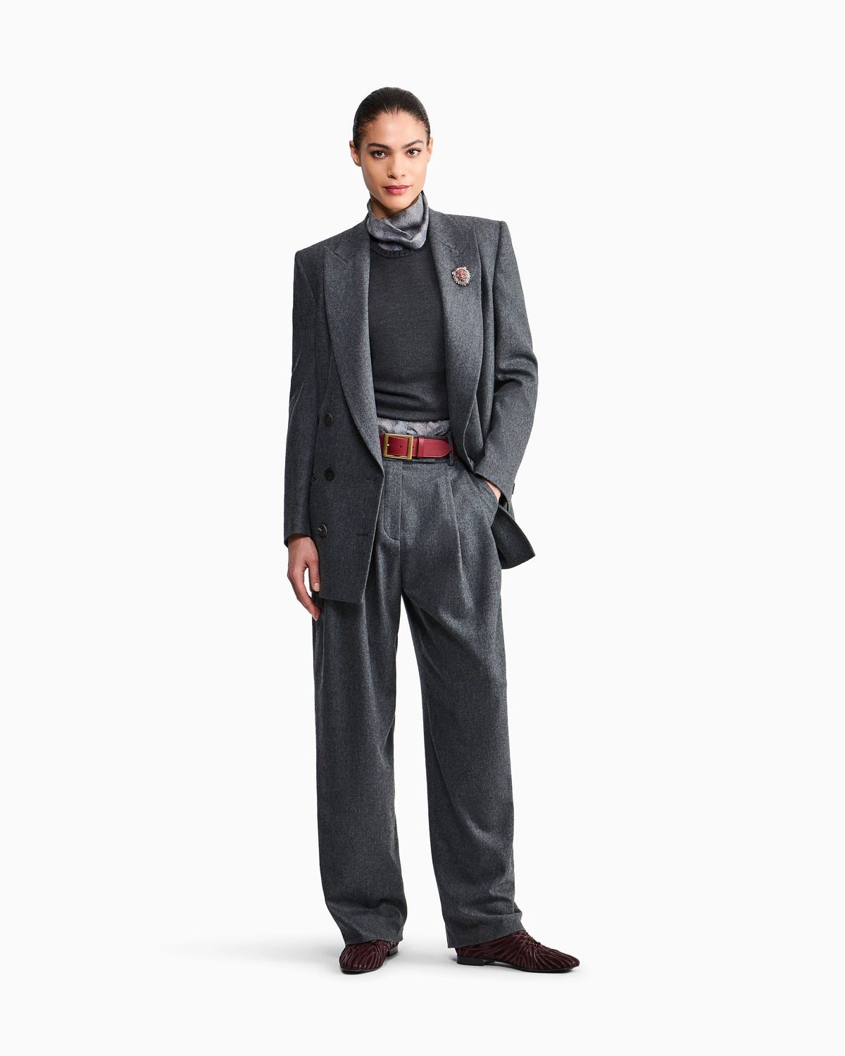 Double-breasted jacket in virgin wool flannel and cashmere