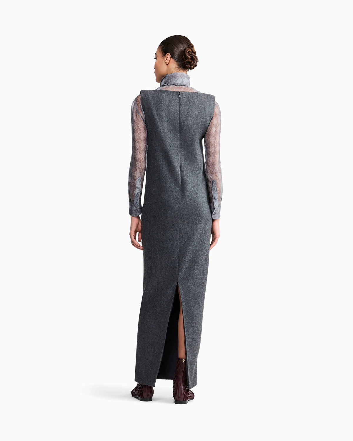 Sleeveless long dress in wool and cashmere flannel
