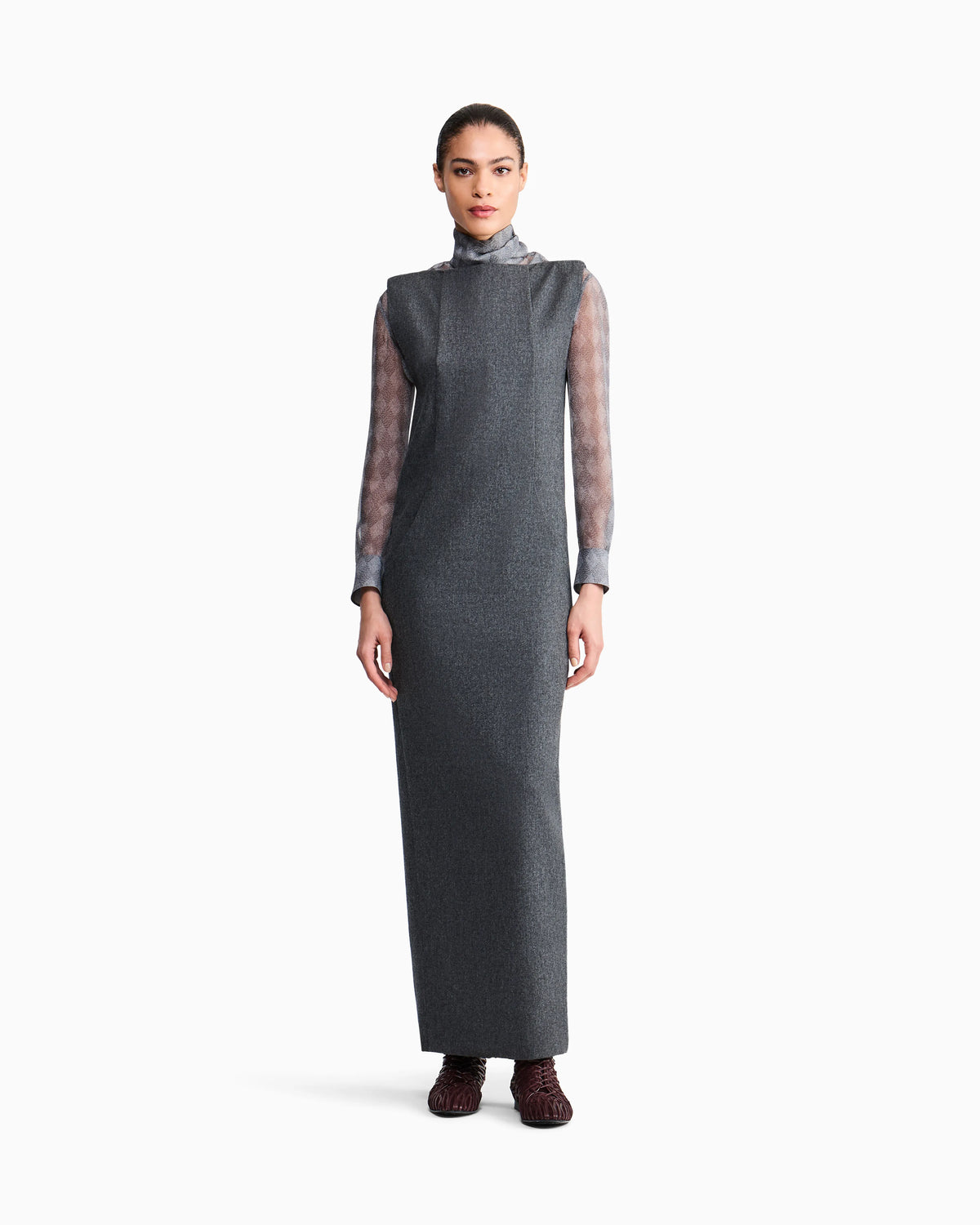 Sleeveless long dress in wool and cashmere flannel