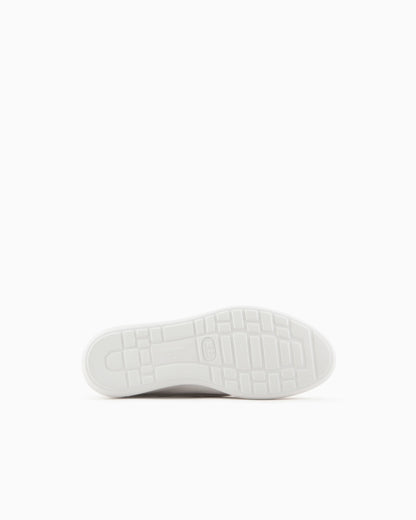 Low-top sneaker in leather with six eyelets Icon