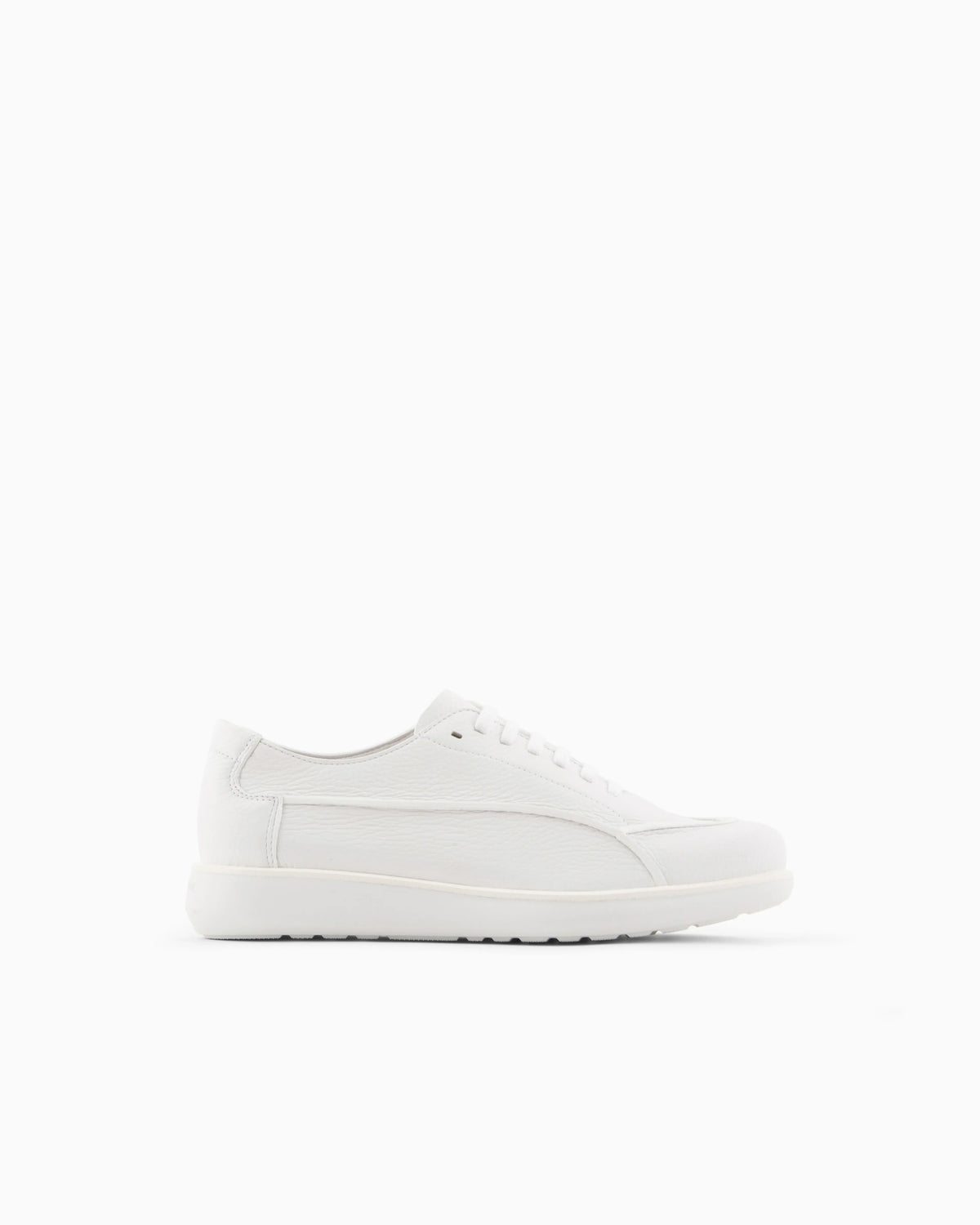 Low-top sneaker in leather with six eyelets Icon