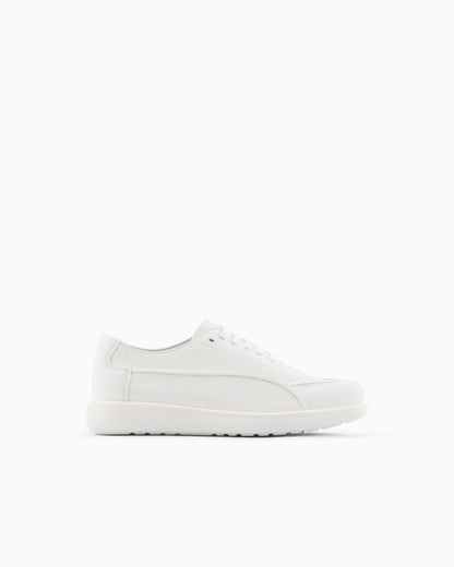 Low-top sneaker in leather with six eyelets Icon