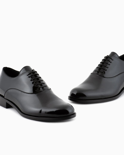 Patent leather Oxfords