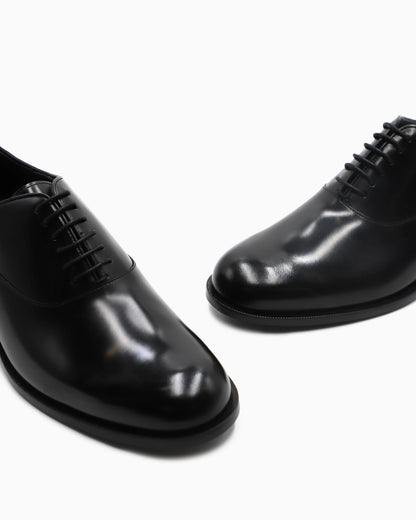 Leather Derby shoes