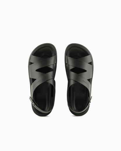 Leather woven sandals