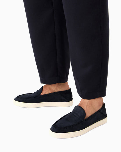 Suede slip on with threading and rubber sole