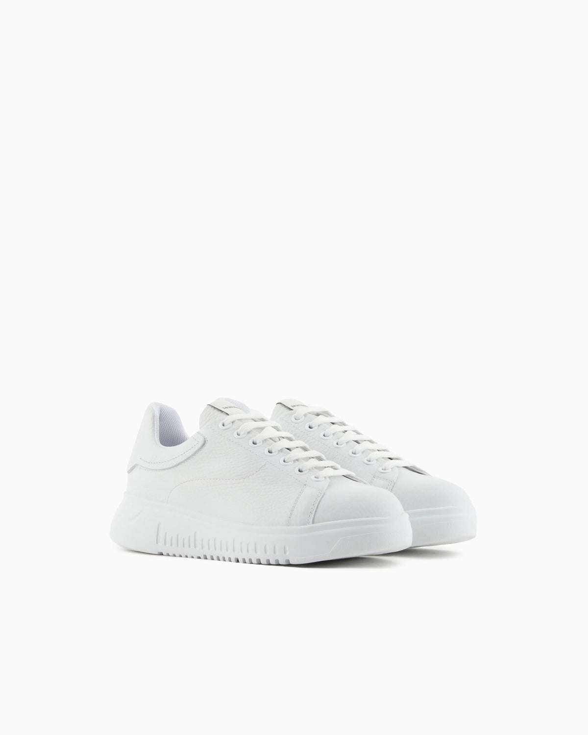 High-top sneaker in tumbled leather with laces Essential