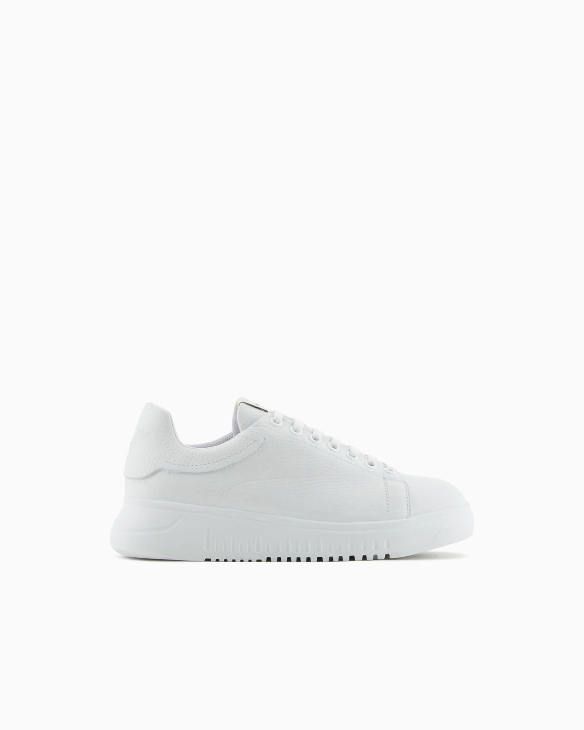 High-top sneaker in tumbled leather with laces Essential
