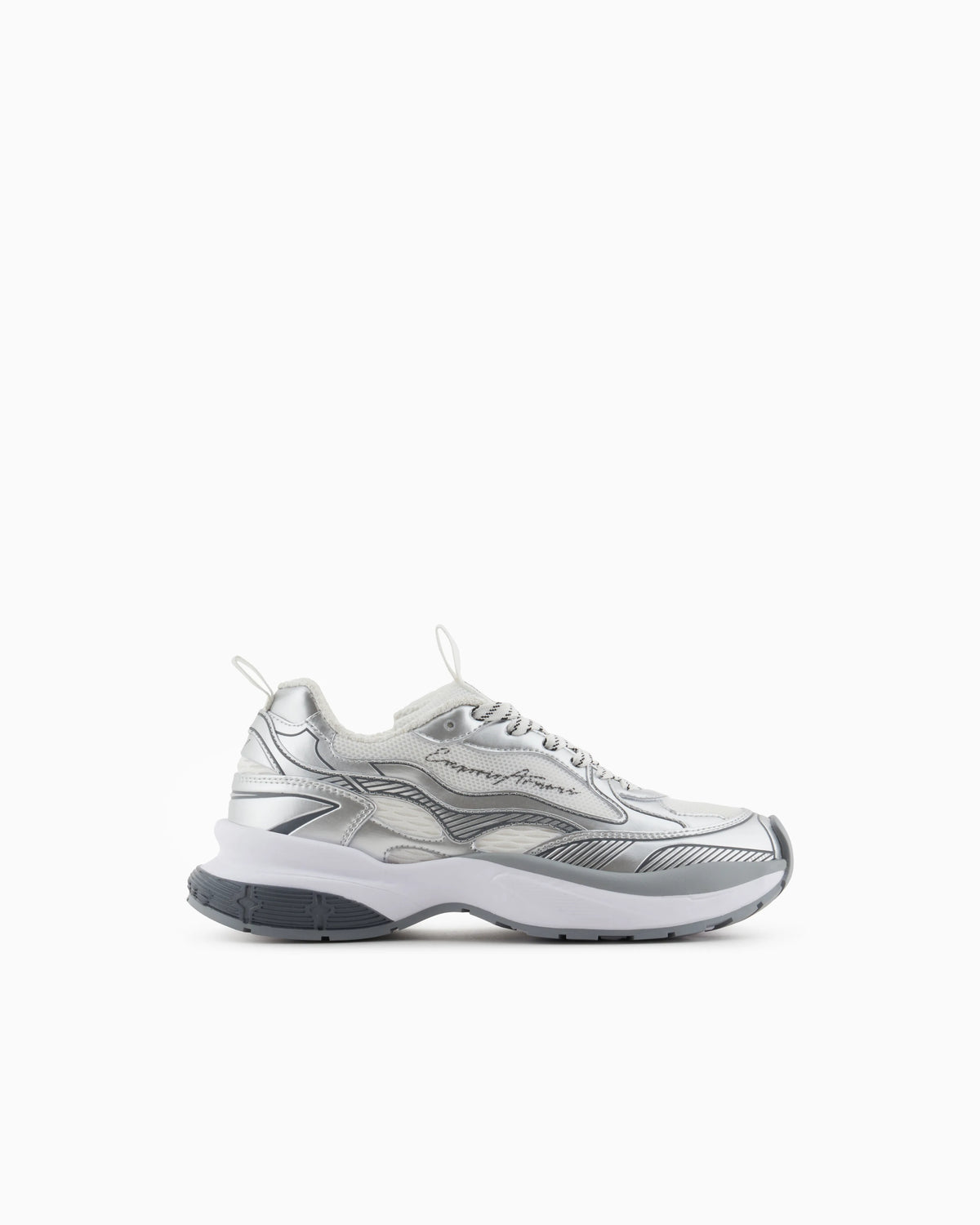 Mesh sneakers with laminated details and signature logo