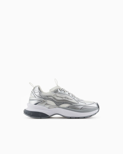 Mesh sneakers with laminated details and signature logo