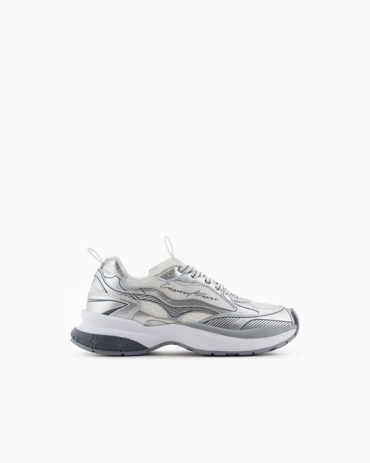 Mesh sneakers with laminated details and signature logo