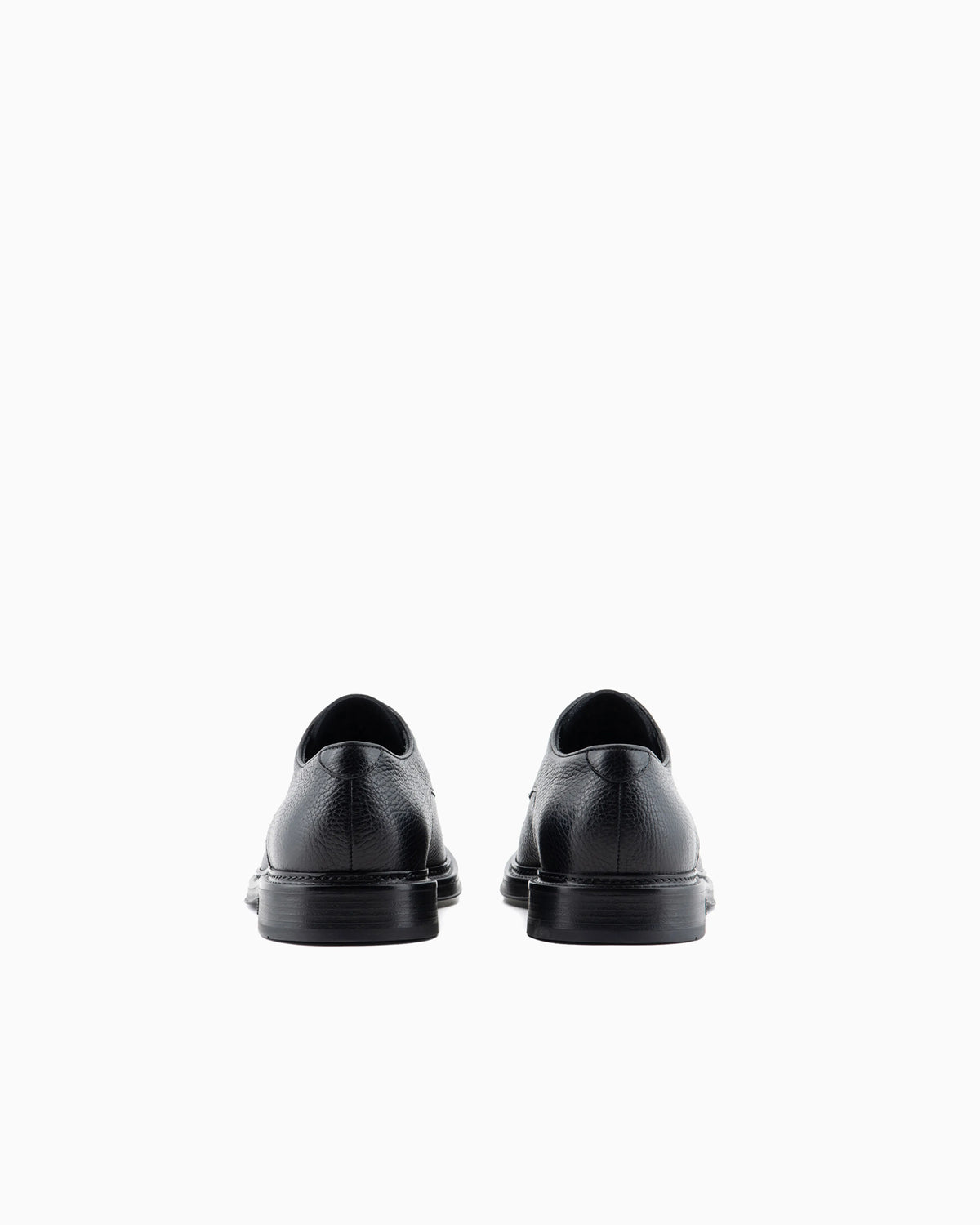 Pebbled leather derby shoes with rubber sole Essential