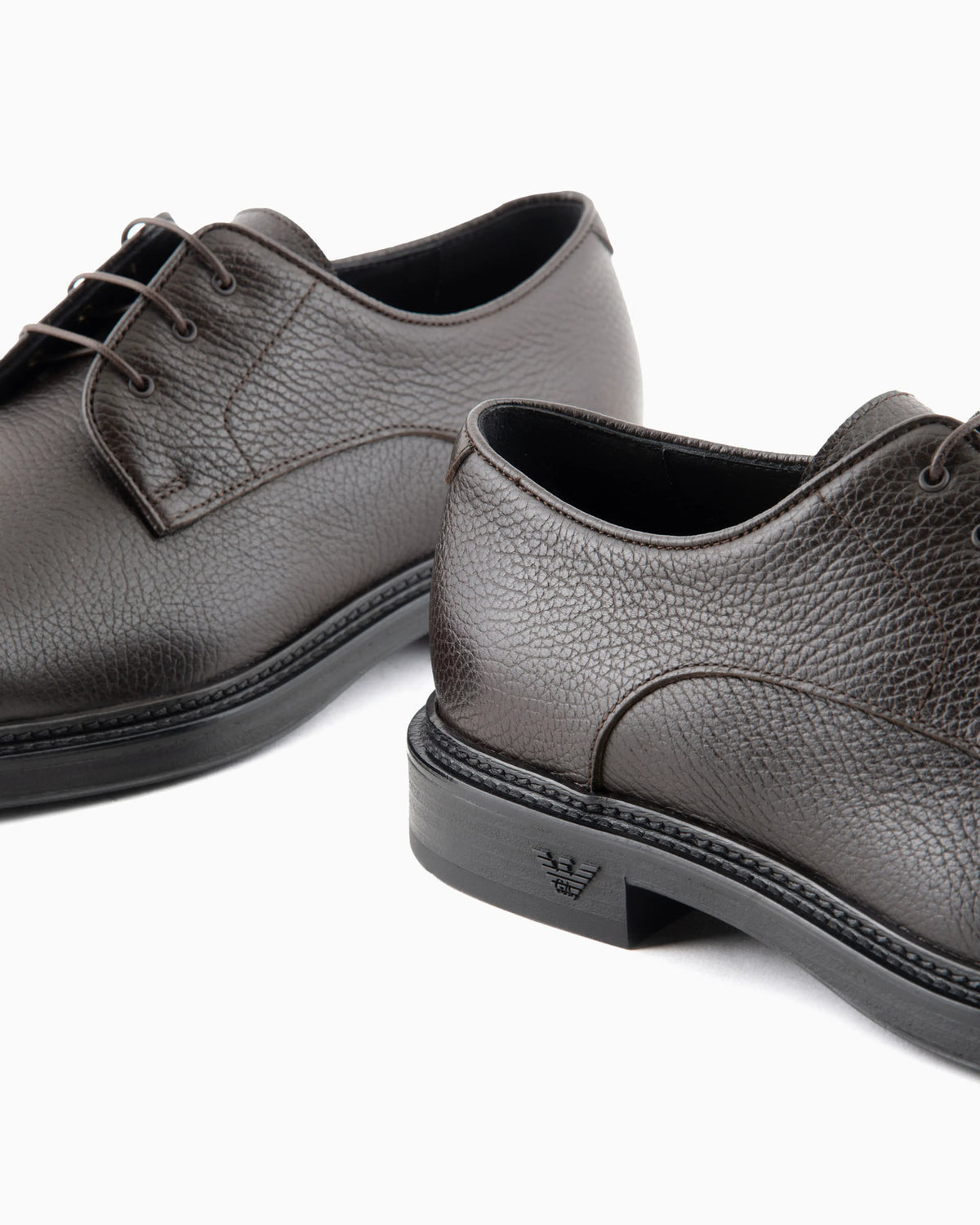 Pebbled leather derby shoes with rubber sole Essential