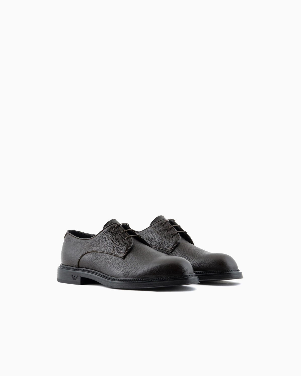 Pebbled leather derby shoes with rubber sole Essential