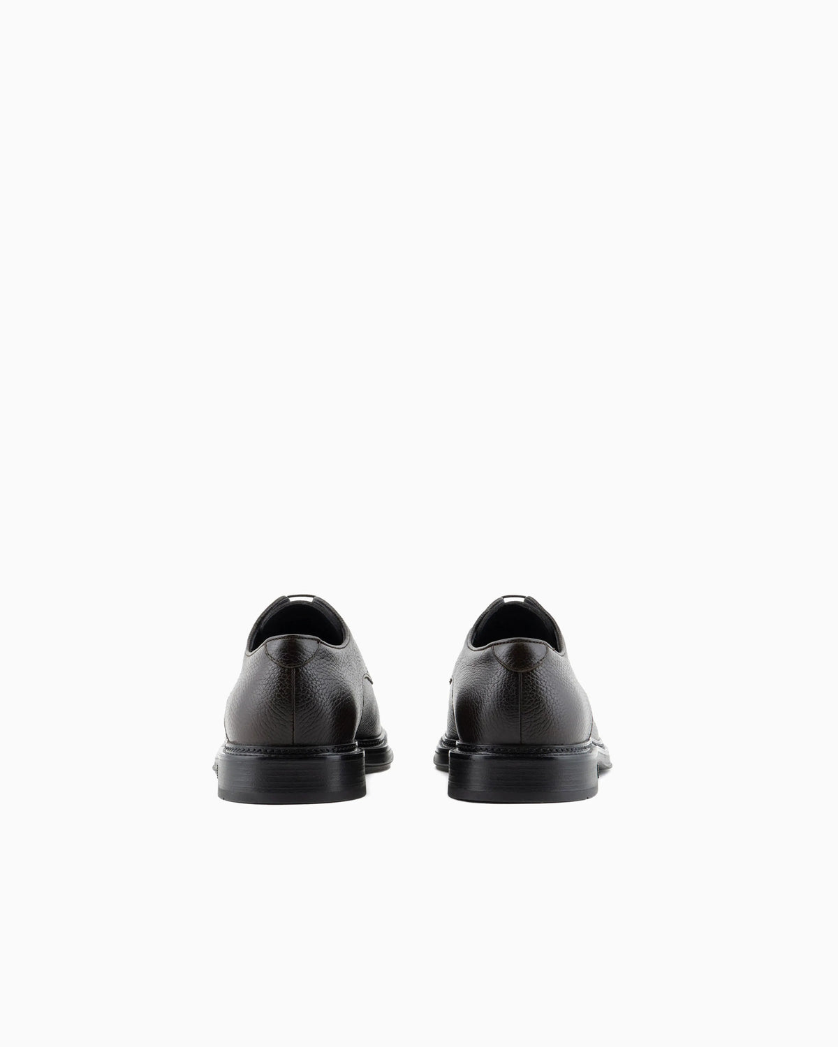 Pebbled leather derby shoes with rubber sole Essential