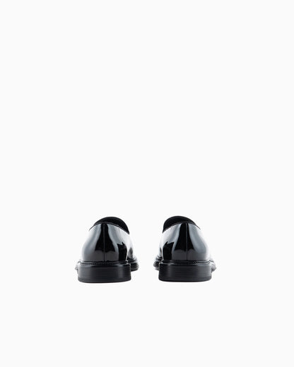 Slipper loafer in patent leather with logo Essential