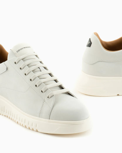 Sneaker with knurled soles in nubuck leather Essential