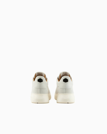 Sneaker with knurled soles in nubuck leather Essential