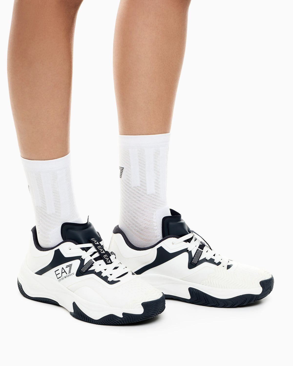 Running sneaker with a breathable mesh upper New Padel