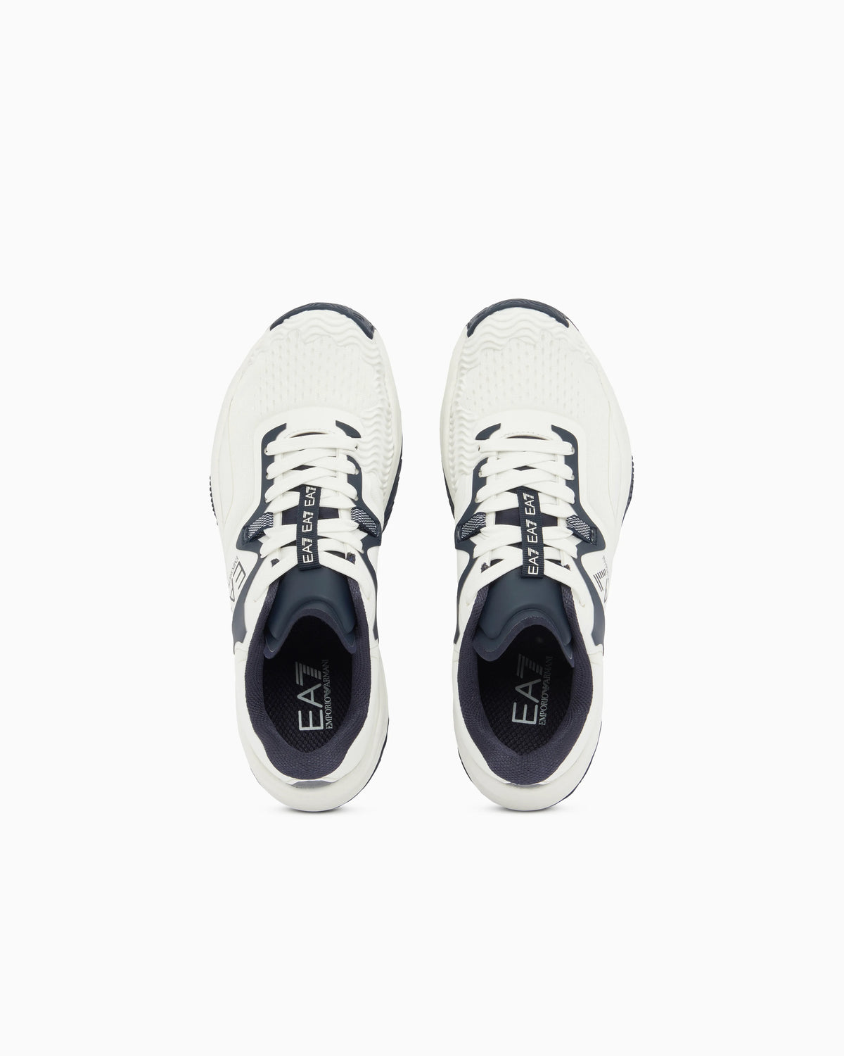 Running sneaker with a breathable mesh upper New Padel