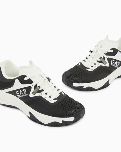 Running sneaker with a breathable mesh upper New Padel