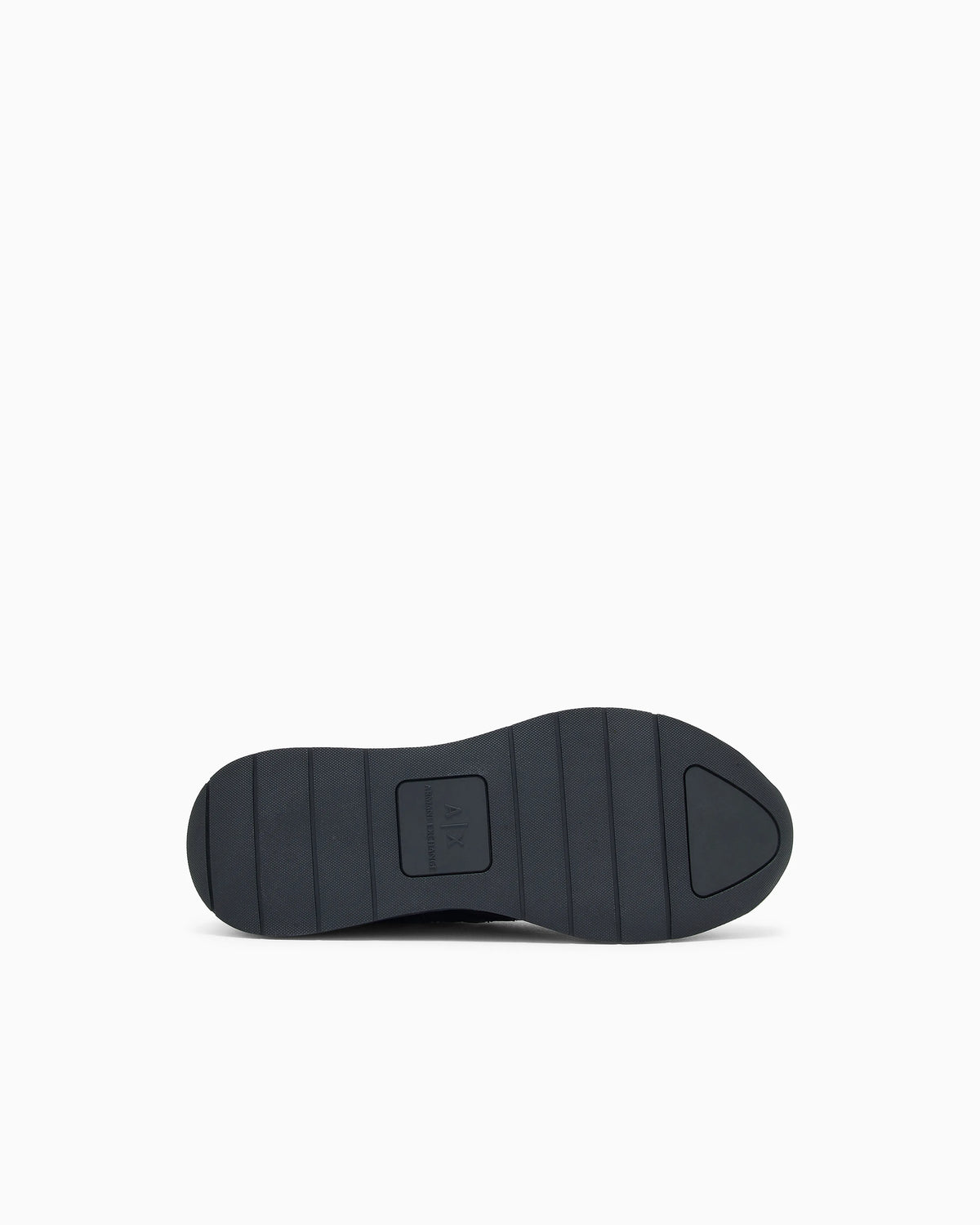 Sneakers in mesh with patent and microsuede details