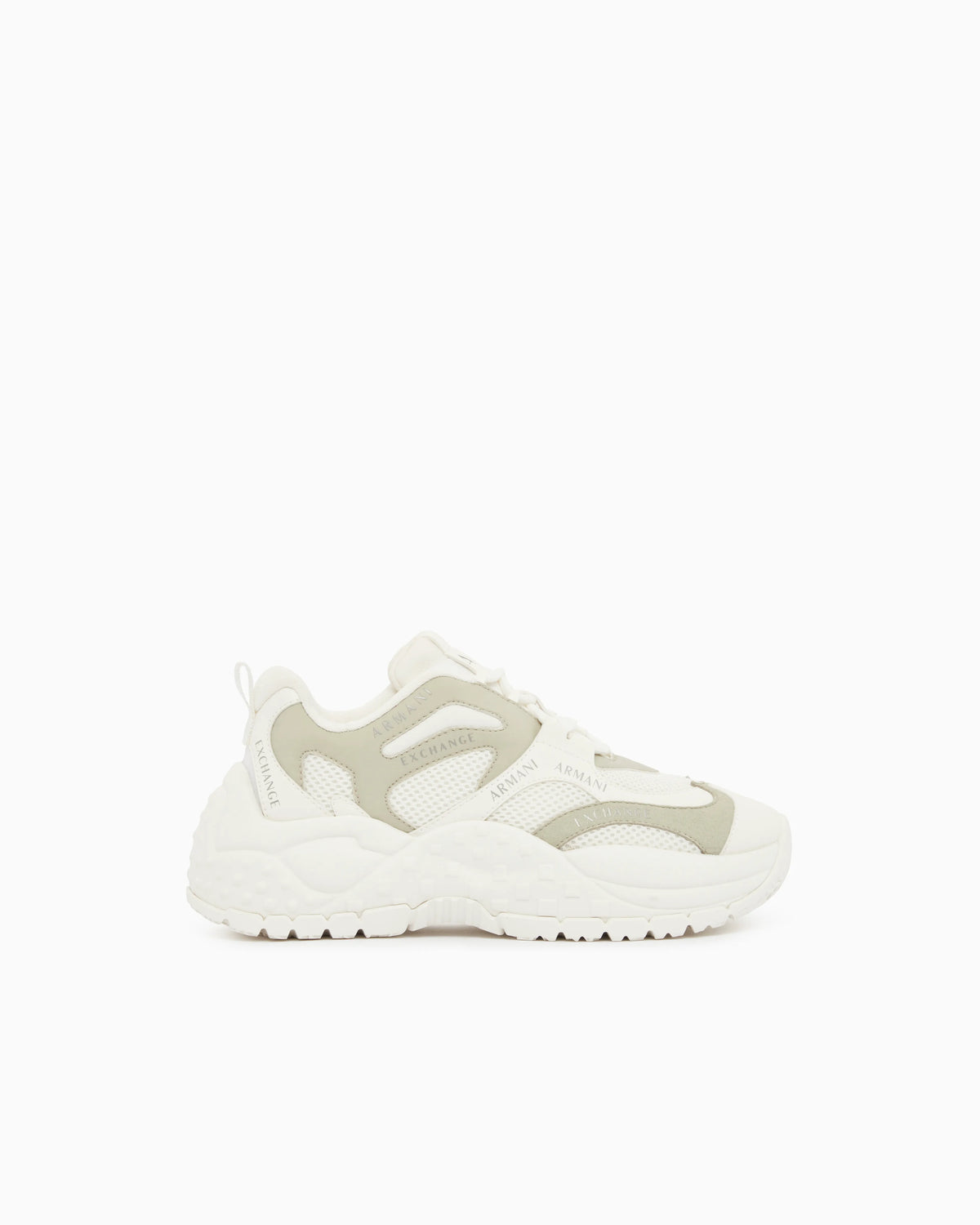 Sneakers in mesh and microsuede
