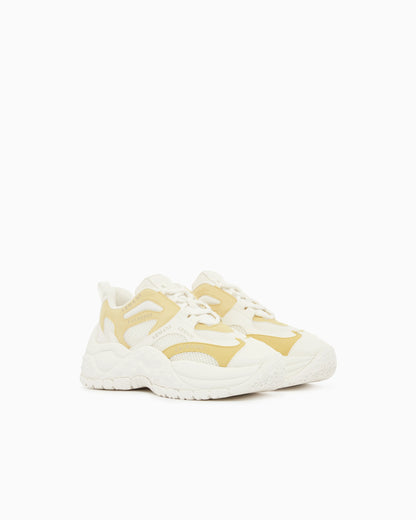 Sneakers in mesh and microsuede