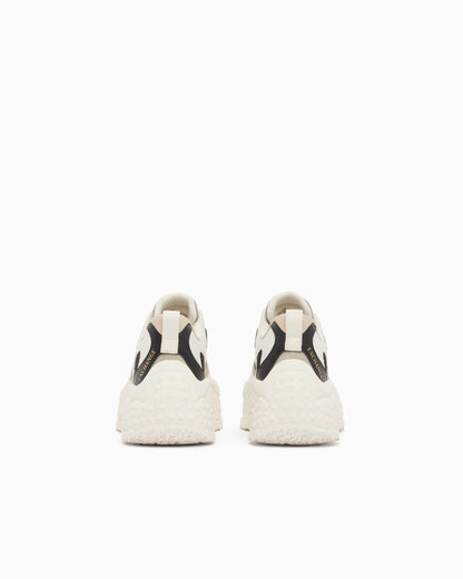 Sneakers in mesh and microsuede