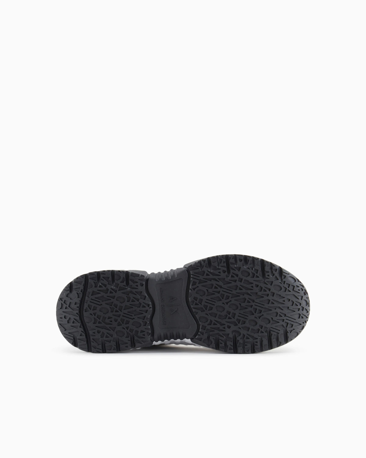 Mesh sneakers with custom tread