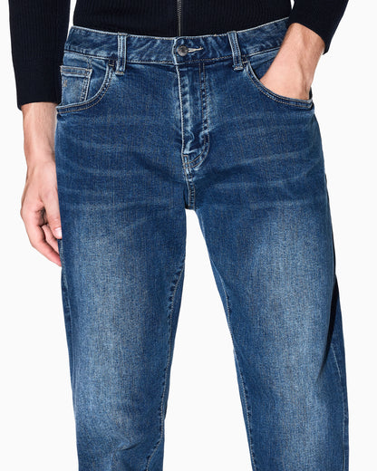 Comfort slim-fit jeans in faded cotton denim Essential