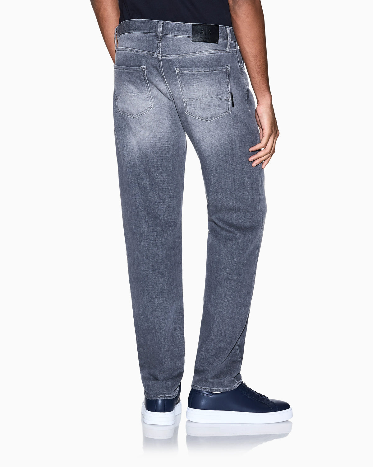 Faded fleece denim jeans with a comfort slim fit