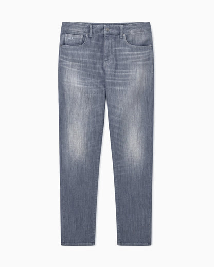 Faded fleece denim jeans with a comfort slim fit