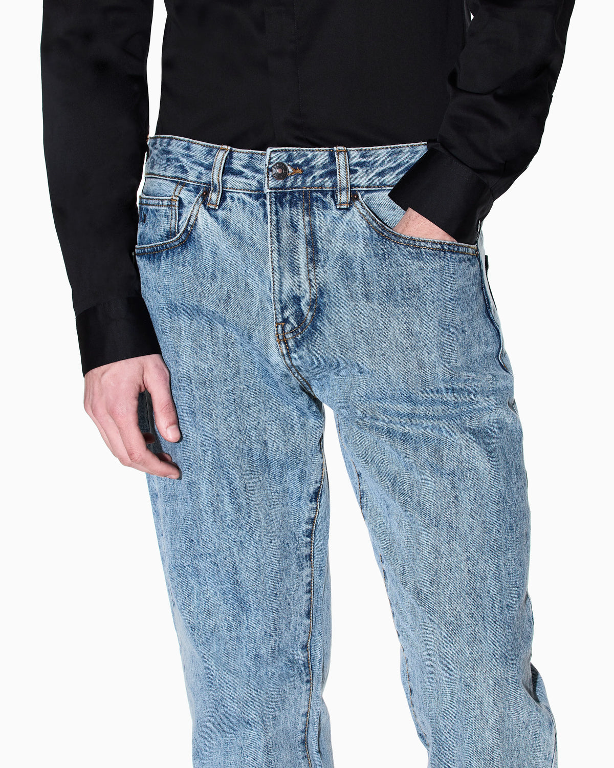 Slim-fit denim jeans