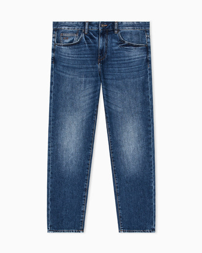 Slim-fit denim jeans