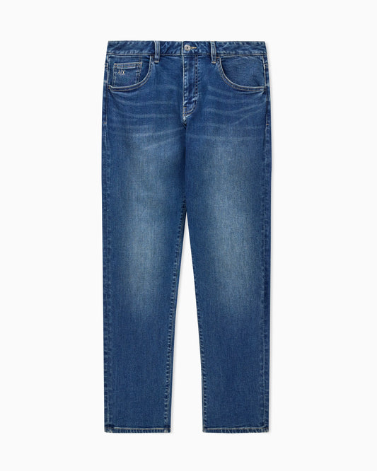 Denim jeans with a straight leg and five pockets Essential