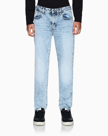 Slim fit jeans in stretch denim