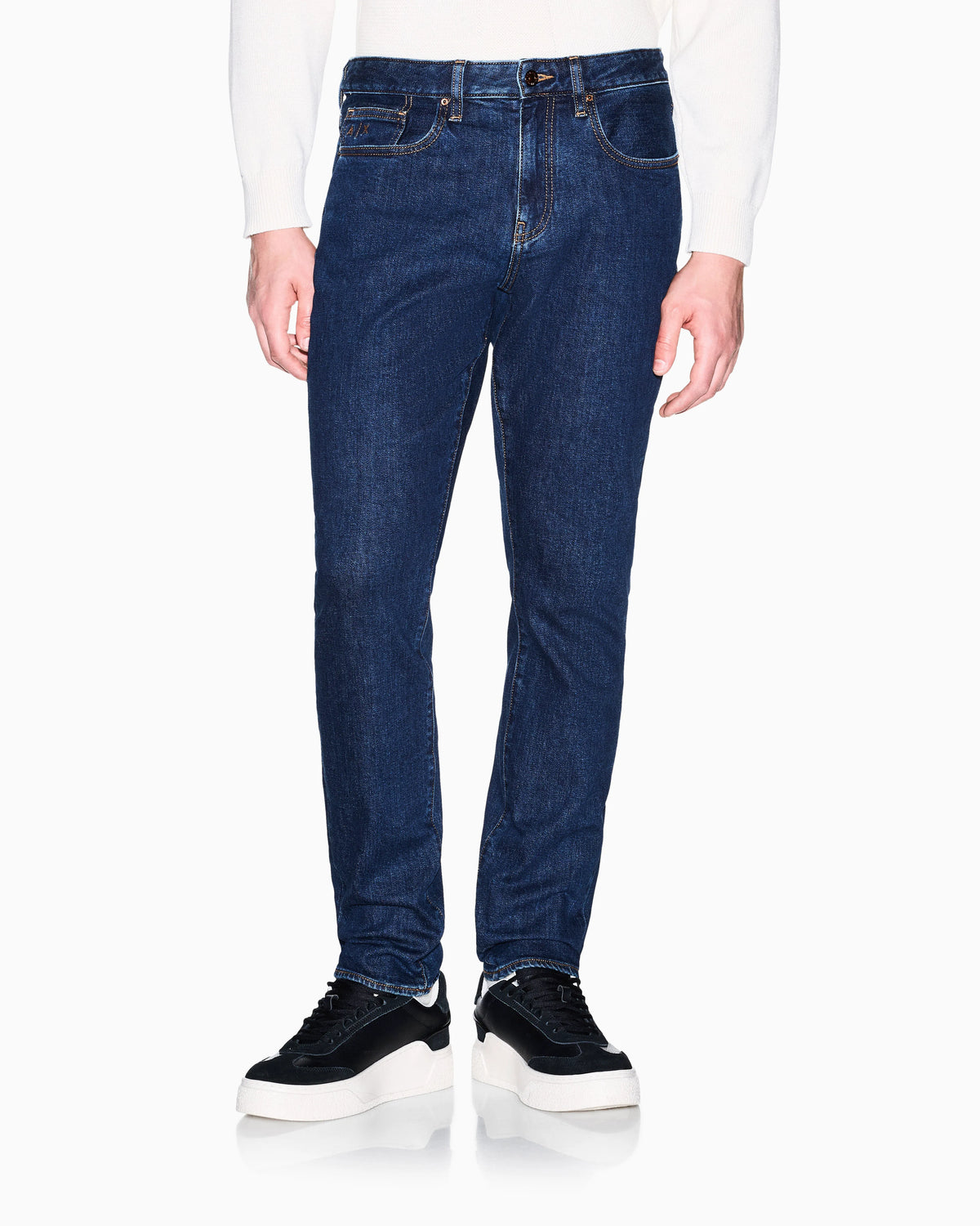 slim Jeans in Faded Blue Stretch Denim