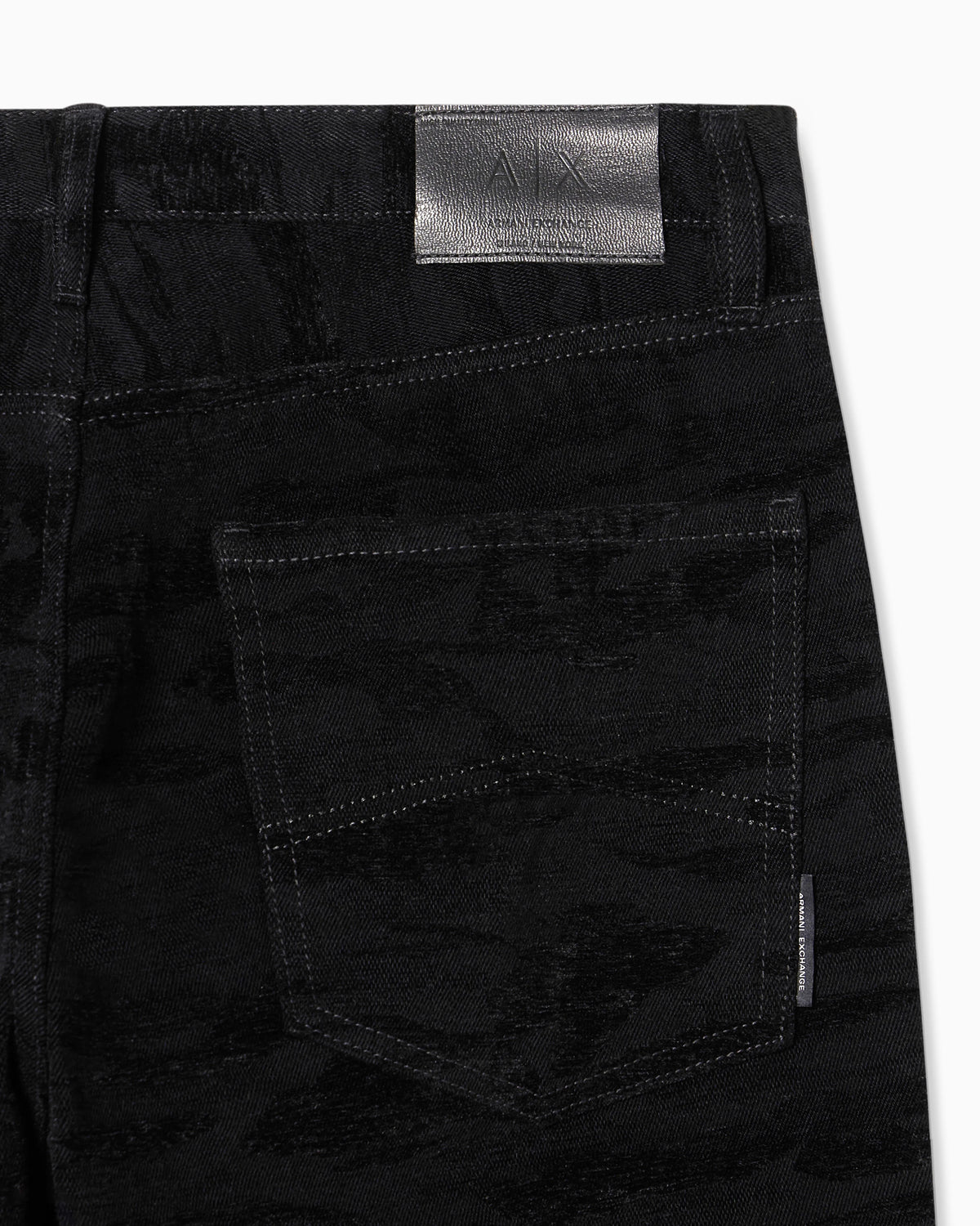 Loose fit jeans in Jacquard denim