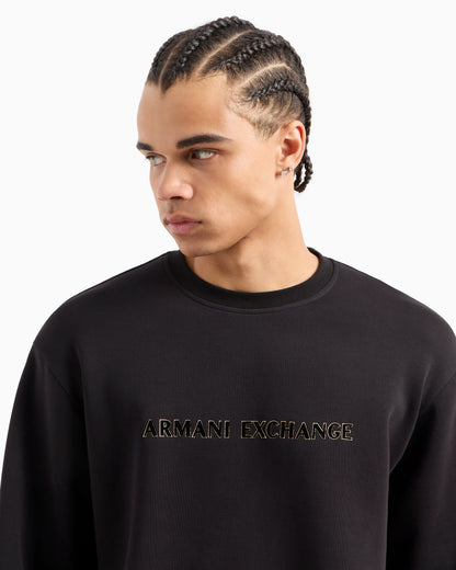 Crewneck sweatshirt with metal profile logo