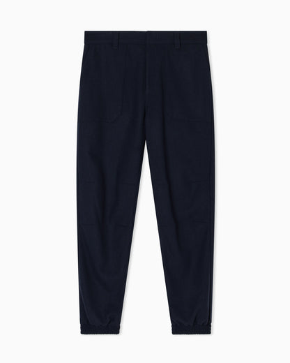 Oversized trousers with pleats