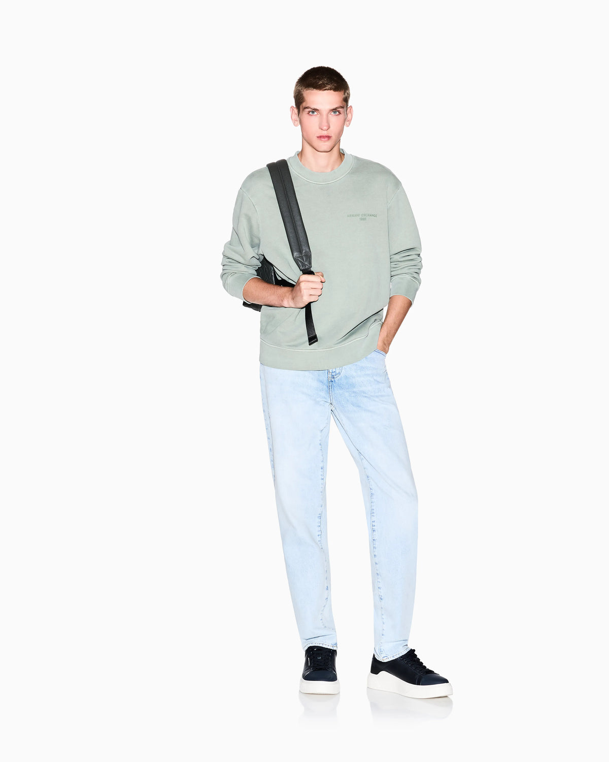 Garment-dyed cotton crewneck sweatshirt
