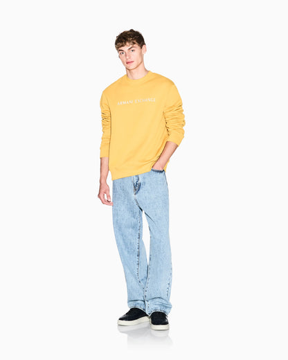Loose-fit jeans