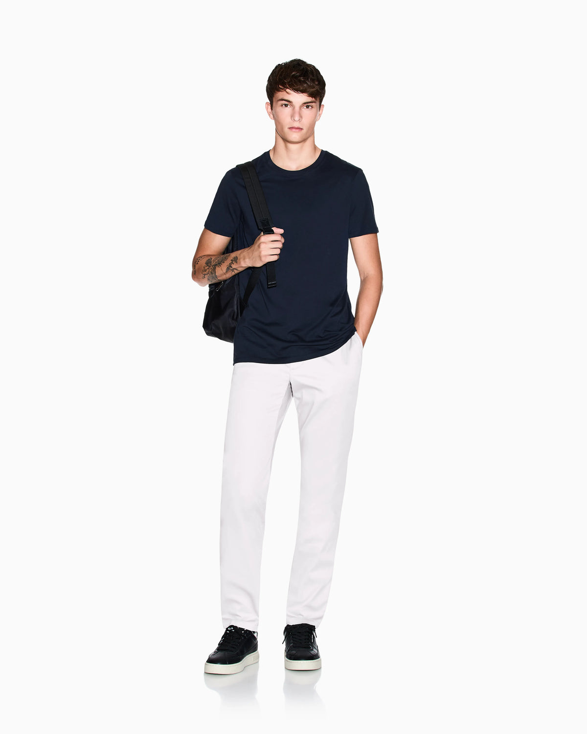 Straight-leg chinos in stretch cotton satin Essential